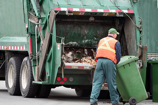 Property Management Cleanouts in Lamont, CA